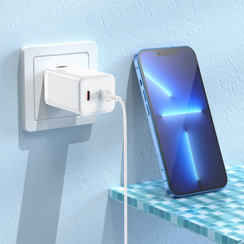Адаптер мережевий Hoco Type-c to Lightning Cable Astral N23 |2Type-C, 45W/3A, PD/QC| white