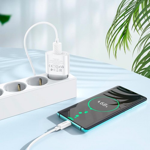 Адаптер мережевий Hoco Type-C Cable Fighter single port charger C109A |1USB, 18W/3A, QC| white