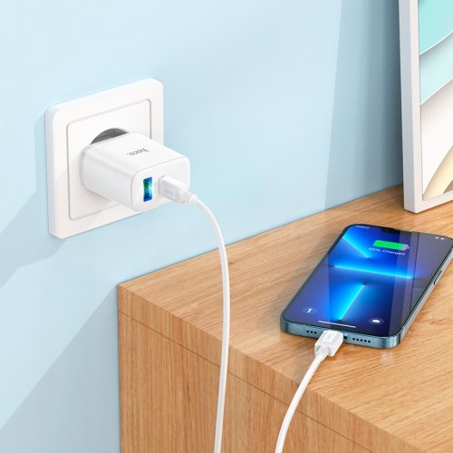 Адаптер мережевий HOCO Type-C to Lightning Cable Stage dual Port charger set C105A |1USB/1Type-C, 20W/3A, PD/QC| white