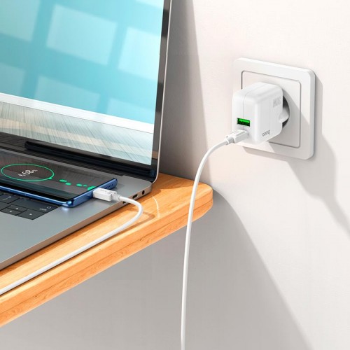 Адаптер мережевий HOCO Type-C to Type-C Cable Lucky dual-port charger set C111A |1USB/1Type-C, 30W/3A, PD/QC| white
