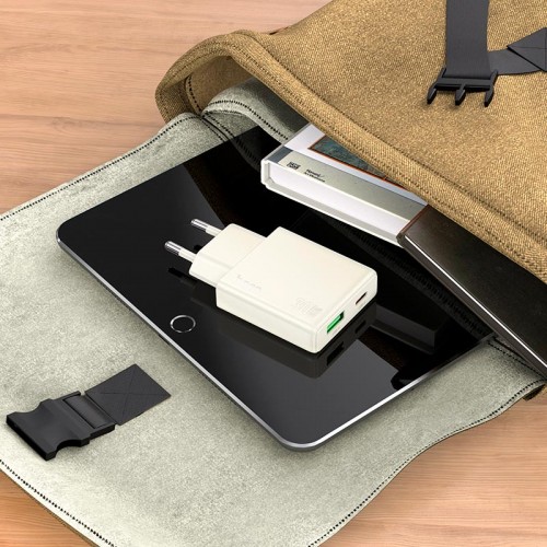 Адаптер мережевий HOCO Biscuit charger N45 |1USB/1Type-C, QC/PD, 30W/3A| white