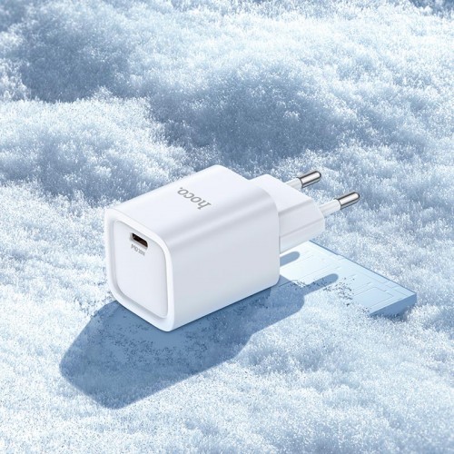 Адаптер мережевий HOCO Charm single port charger C148A |1Type-C, 30W/3A, PD/QC| white