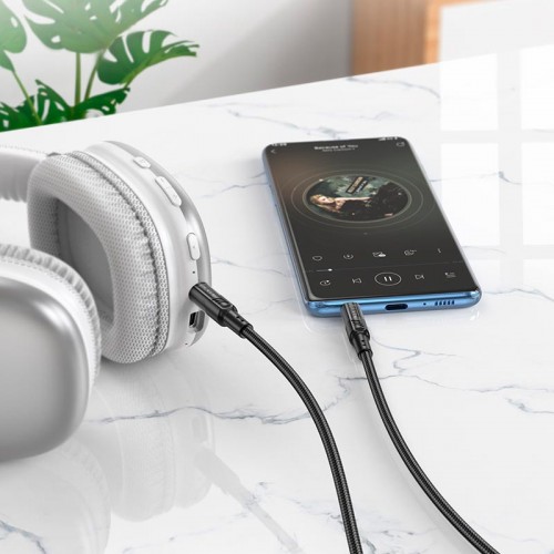 Кабель HOCO Spirit transparent AUX audio cable UPA27 |1.2M| black