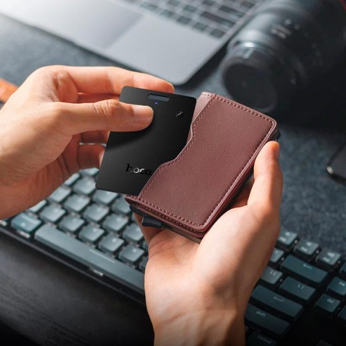 Пошуковий трекер HOCO Nida Dual card type anti-lost device E102 (wireless charging model) |Apple Find My/Android HUB, IP68| black