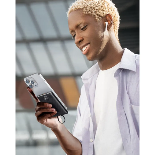 Зовнішній акумулятор VEGER 10000 mAh with built-in cables Type C / Lightning PD QC3.0 2A 22,5W C11 (W1170) black (VG-W1170)