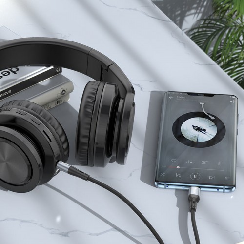 Аудиокабель HOCO UPA22 Type-C — 3,5 мм (штекер), силиконовый, 1 м, чёрный