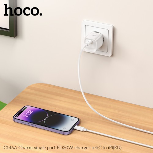 Мережевий зарядний пристрій з кабелем HOCO C146A Charm single port PD20W charger set (C to iP) (EU) White