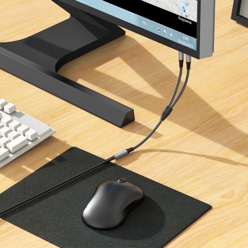 Аудиокабель HOCO UPA21 2-в-1 адаптерный аудиокабель для гарнитуры 3.5 (гнездо → 2*штекера) 0,25 м, металлик серый