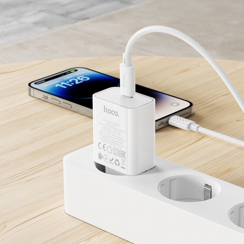 Сетевое зарядное устройство HOCO C143A Benefit однопортовый комплект зарядного устройства PD20W (C to iP) White