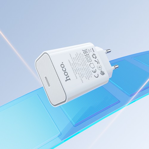 Сетевое зарядное устройство HOCO C143A Benefit однопортовое PD20W, белое