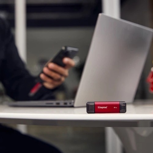 Портативний SSD Kingston Dual USB-A/C 2TB Dual Portable 1050MB/s USB 3.2 Gen 2 Red/Black