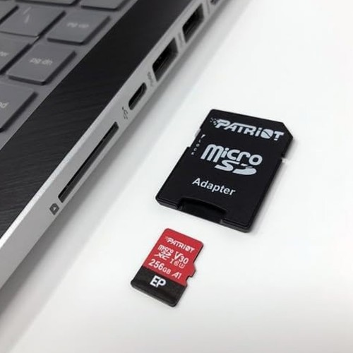Карта пам'яті microSDXC (UHS-1 U3) Patriot EP Series 256Gb class 10 V30 (R-100MB/s, W-80MB/s) (adapter SD)