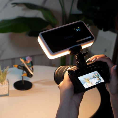 Відеосвітло Ulanzi VL200 Bi-color Led Light 8W Black (2481 VL200)