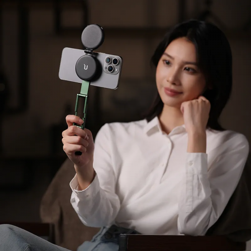 Держатель телефона Ulanzi MA60 Foldable Magnetic Phone Tripod (Розовый)