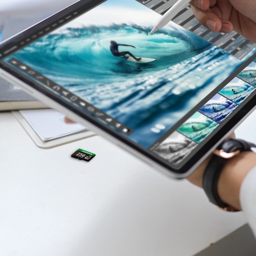 Карта пам'яті microSDXC (UHS-1 U3) A-DATA SPEED PLUS 256Gb Class 10 V30 A2 (R-180Mb/s W160Mb/s) (adapter SD)