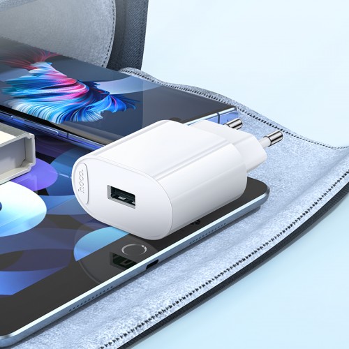 Сетевое зарядное устройство HOCO C109A (10,5W) Fighter, однопортовое, белое