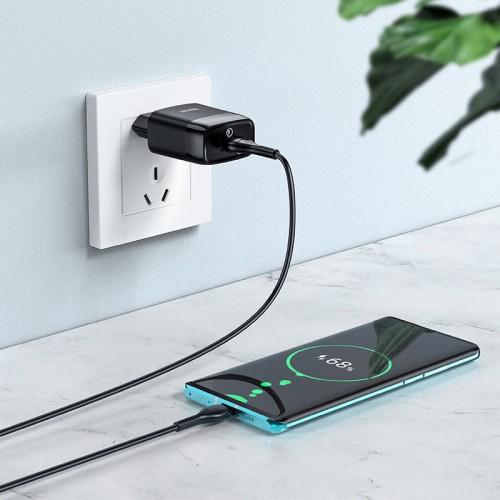 МЗП Hoco C72Q Glorious QC3.0 18W (1USB/3A) + Type-C Black