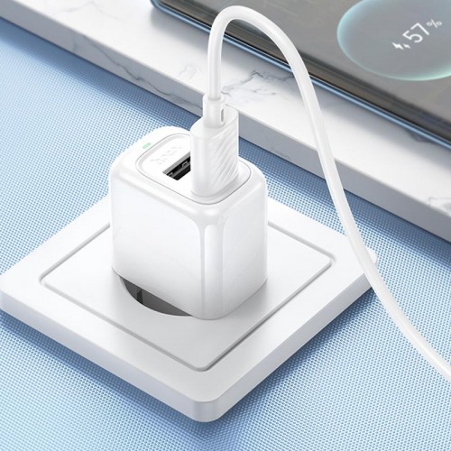 Сетевое зарядное устройство Hoco CS51A Surplus (2USB-A) + Type-C (White)