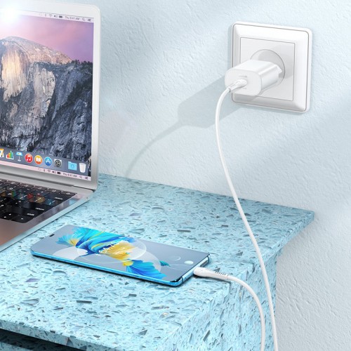 МЗП Hoco N22 Jetta PD25W (1USB-C) + кабель Type-C to Type-C