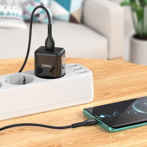 МЗП Hoco N32 Glory PD30W (1USB-C) + кабельType-C to Lightning