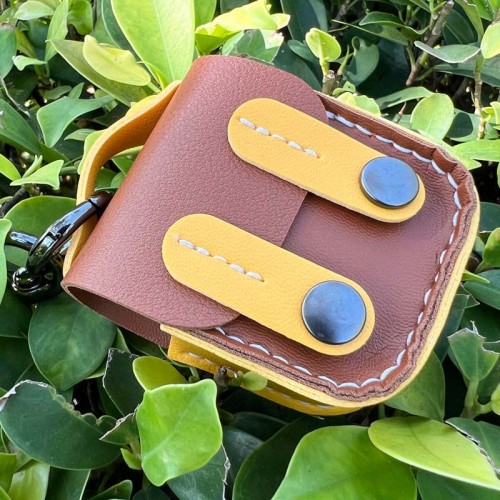 Кожаный футляр Briefcase для наушников AirPods 1/2