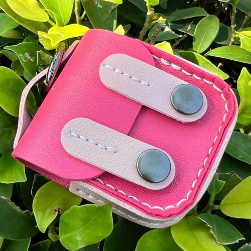 Кожаный футляр Briefcase для наушников AirPods 1/2