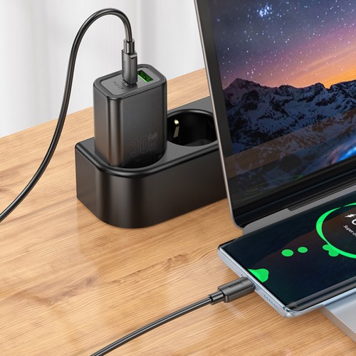СЗУ Hoco N63 Gentle PD30W+QC3.0 (1USB-A/1C) + кабель Type-C to Lightning
