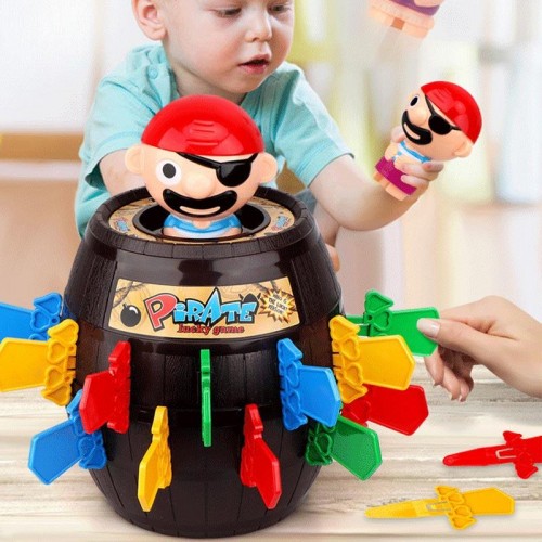 Настольная интерактивная игра Ummi 669-1 Pirate Lucky Game (со звуковым эффектом) Black